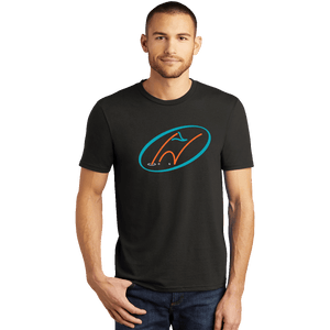 Model wearing black t-shirt with Insideya Golf icon on full front